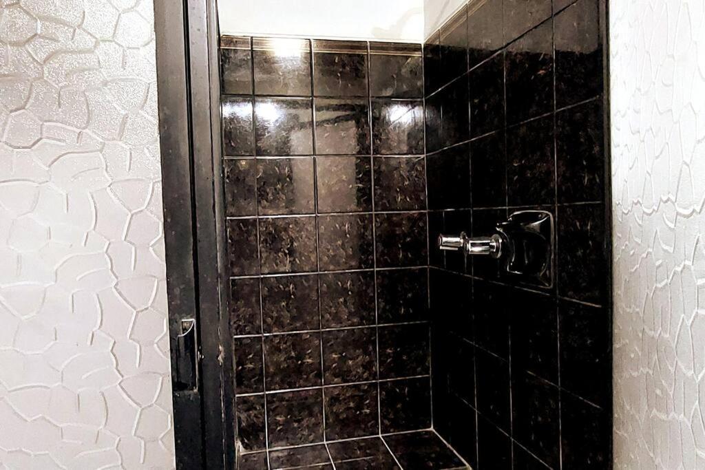 Apartamento Entero En Centro De Miraflores - 2 Habitaciones Lima Bagian luar foto